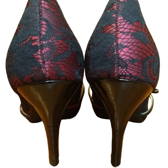 Cause & Effect Lace Satin High Heel Shoes, Size 8 - Picture 7 of 12